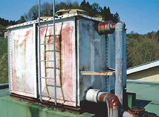 貯水槽のリフォーム前ビフォー画像