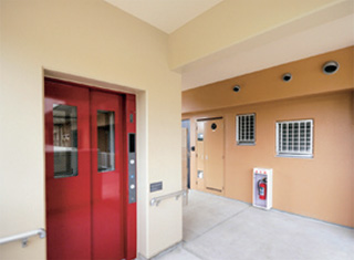 エレベーター扉塗装画像